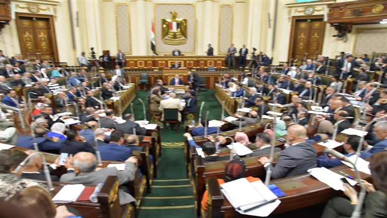 رئيس «القوى العاملة» بالنواب: قانون العمل الجديد تعاقدي.. والدرجات الوظيفية تنظمها لوائح داخلية