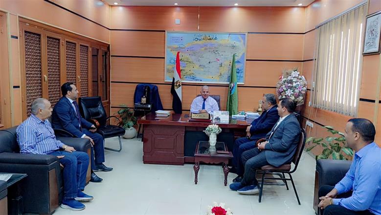 مدير تعليم الفيوم يجتمع بمديري الإدارات لمناقشة الاستعدادات للعام الدراسي الجديد