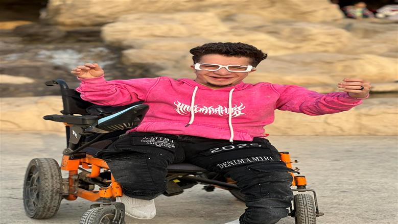 مرض نادر وشهرة قادته لـ«الزنزانة».. معلومات عن البلوجر عمر فرج بعد القبض عليه