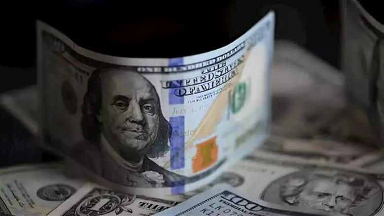 الدولار يتراجع إلى مستوى الـ47 جنيها.. ومصرفي يوضح أسباب الانخفاض 