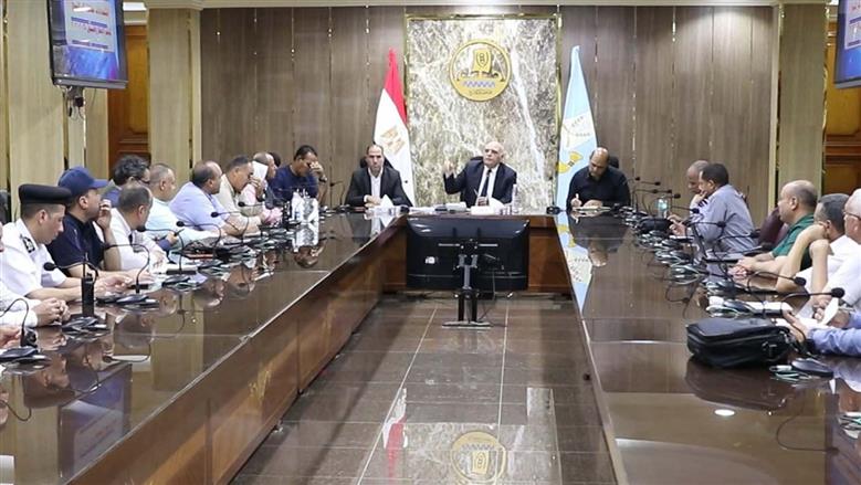 محافظ كفر الشيخ يوجه بوضع خطة متكاملة لمواجهة الطوارئ المتوقعة في الشتاء