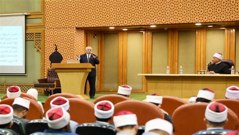 أكاديمية الأزهر تناقش العلاج بالخلايا الجذعية بين الطب والشرع