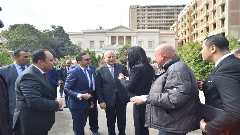 جولة تفقدية لوزير الاستثمار ومستشار رئيس الجمهورية ومحافظ القاهرة بمربع