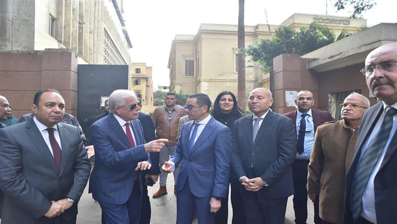 جولة تفقدية لوزير الاستثمار ومستشار رئيس الجمهورية ومحافظ القاهرة بمربع