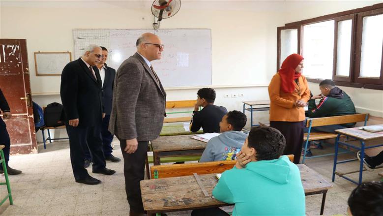 جولة محافظ القليوبية