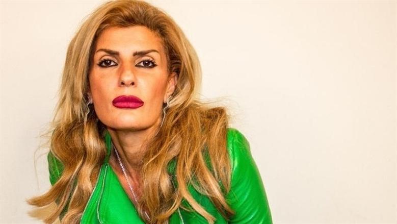 13 سنة من الوفاء.. فيدرا تزور مقابر الحيوانات لوداع «مونتي»: الإنسان بيعرف يحب بلا شروط