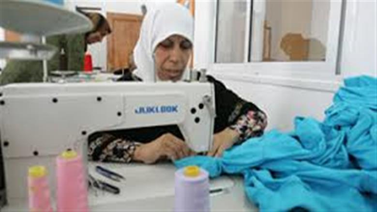 عدد ساعات عمل المرأة العاملة في رمضان .. القانون منحها امتيازات كثيرة 
