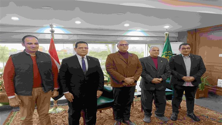 لقاء محافظ القليوبية