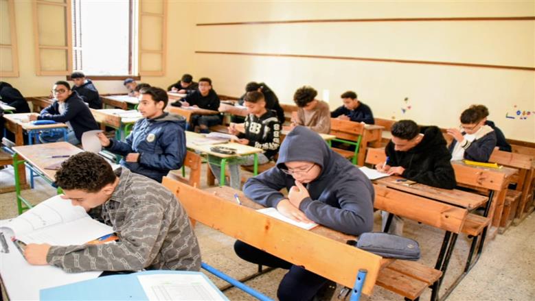 امتحانات الشهادة الإعدادية ببورسعيد