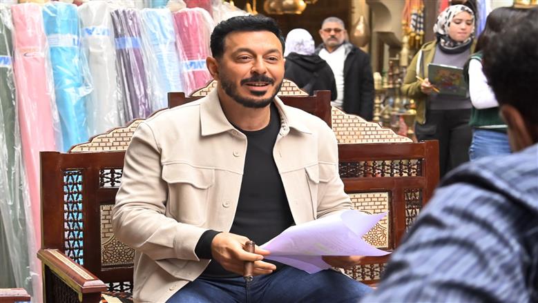 مصطفى شعبان.. بطل رمضان يراهن على التلون لا الضجيج