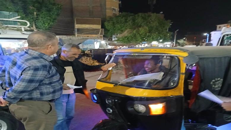 «13 جنيها».. محافظ أسوان يعتمد تعريفة موحدة لـ«التوك توك» في إدفو