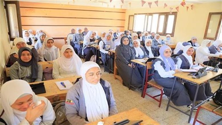 خريطة الترم الثاني لطلاب المرحلة الإعدادية.. موعد بداية الدراسة والامتحانات
