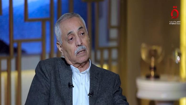 وزير فلسطيني سابق يكشف تهديدا خطيرا تلقاه عرفات في قمة كامب ديفيد 2000