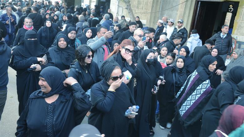 بمشاركة المطربين الشعبين... تشييع جنازة والدة المطرب رضا البحراوي بطنطا 