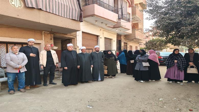 منطقة القليوبية الأزهرية تقدّم واجب العزاء في ضحايا حادث تسريب الغاز بقرية ميت عاصم بنها