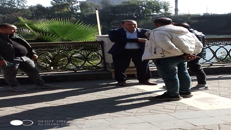 استعداداً لموسم الأمطار.. إنشاء بلاعات صرف جديدة في شوارع العجوزة