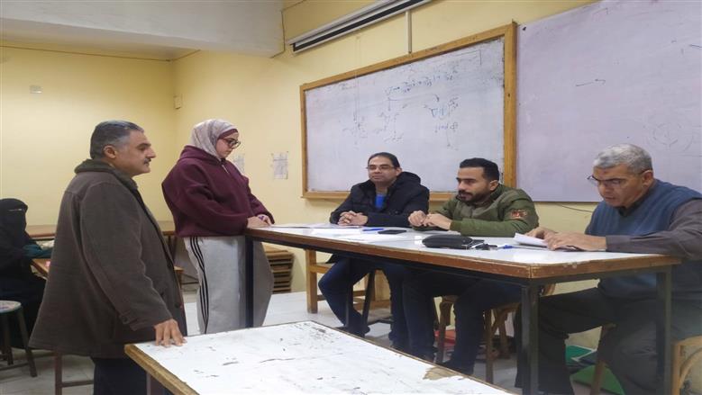 جامعة العاصمة تناقش تدريب «السيارات الهجين» لتأهيل الطلاب لسوق العمل