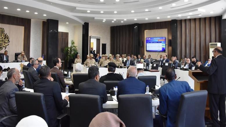 محافظ أسوان يشهد فعاليات مشروع التدريب «صقر 163» لمجابهة الأزمات والكوارث