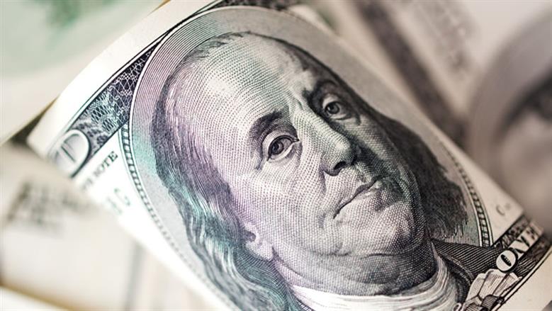 سعر الدولار يتراجع في أحد البنوك اليوم.. بكم يباع؟