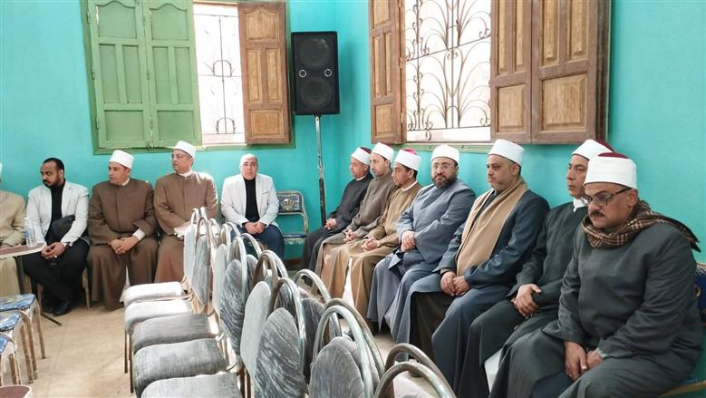 وزير الأوقاف يكلف أئمة القليوبية بتقديم واجب العزاء في الأشقاء ال5 ضحية حادث تسريب الغاز ببنها 