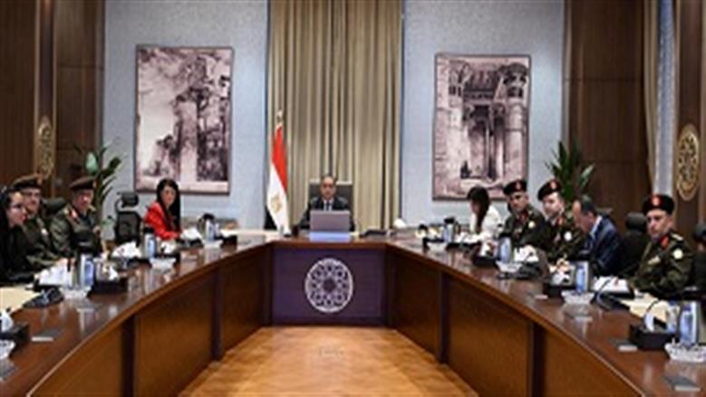 رئيس الوزراء يتابع موقف مشروعات الهيئة الهندسية للقوات المسلحة مع الوزارات