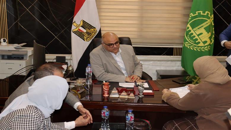 اجتماع محافظ القليوبية