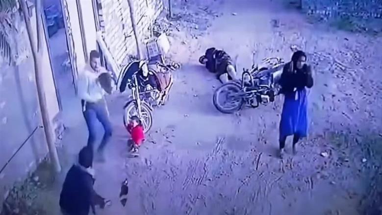 ضبط متهمين تعديا بـ