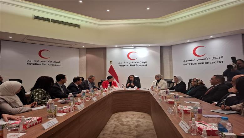 توقيع بروتوكول تعاون مشترك بين المجلس القومي للطفولة والأمومة وجمعية الهلال الاحمر