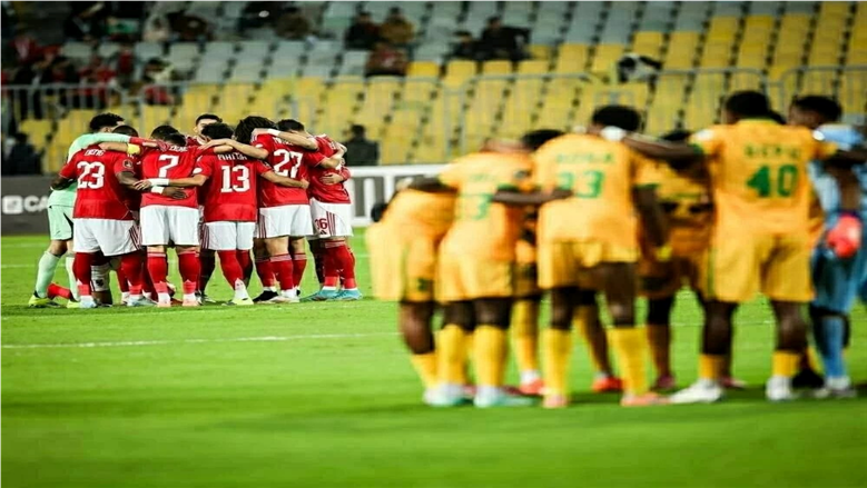 القنوات الناقلة لمباراة الأهلي ويانج أفريكانز اليوم.. اضبط التردد الآن