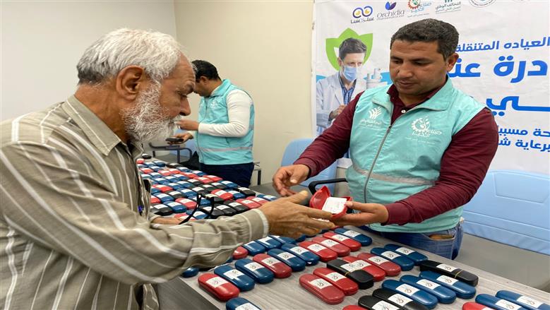 «صناع الخير» تجري عمليات جراحية وتوزع نظارات طبية مجانا بالغربية والسويس