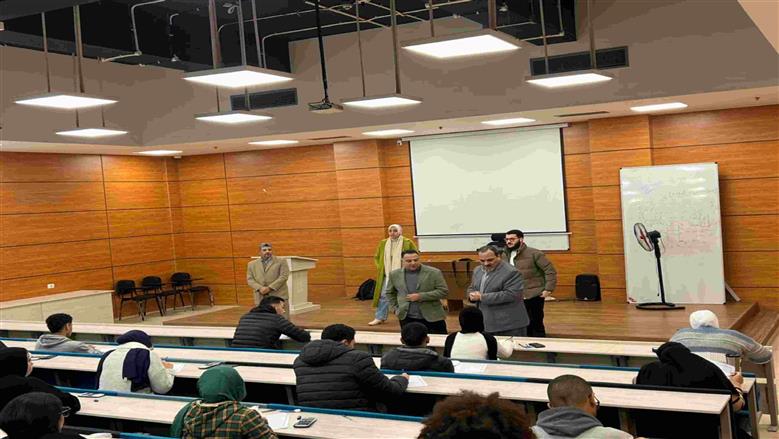 جولة رئيس جامعة بنها الأهلية 