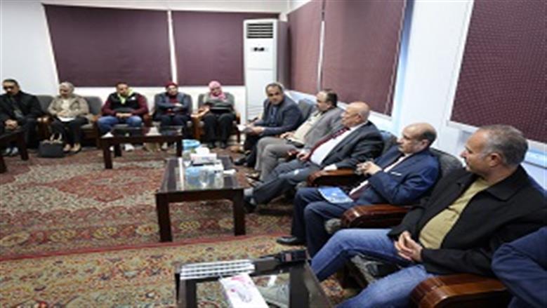 اجتماع رئيس شركة مياه الشرب مع قطاع الإعلام وخدمة العملاء