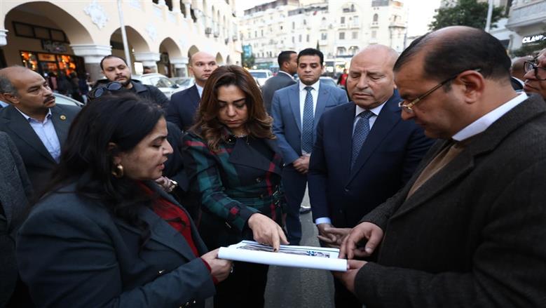 جولة وزيرة التنمية المحلية ومحافظ القاهرة 