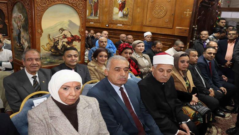 مشاركة محافظ القليوبية في عيد الميلاد المجيد 