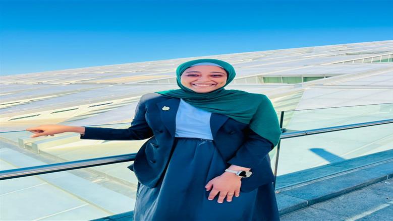 «مريم» تحول إصابتها بالذئبة الحمراء إلى مبادرة توعية بالأمراض المناعية  