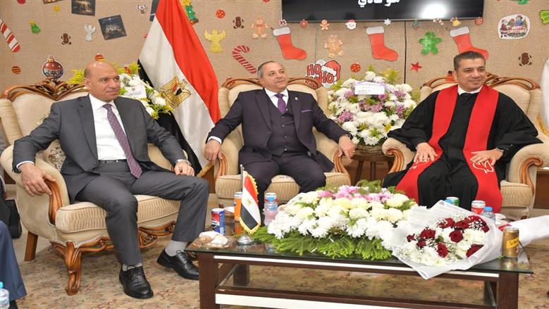 محافظ بورسعيد