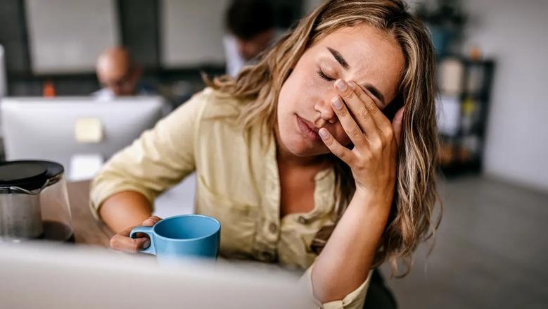 أعراض لو ظهرت عليك تدل على أنك تعاني من متلازمة التعب المزمن