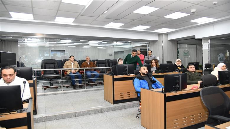 محافظ الفيوم يتابع حملات إزالة التعديات على أراضي أملاك الدولة