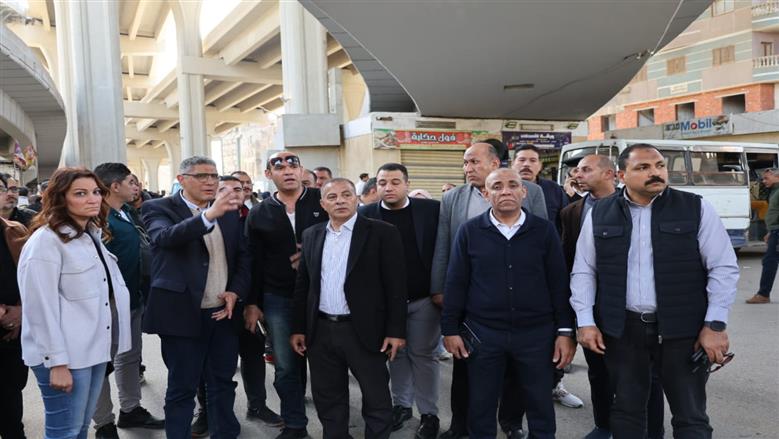 محافظ الجيزة يتابع أعمال تطوير ورصف شارع ناهيا من محور كمال عامر حتى الطريق الدائري