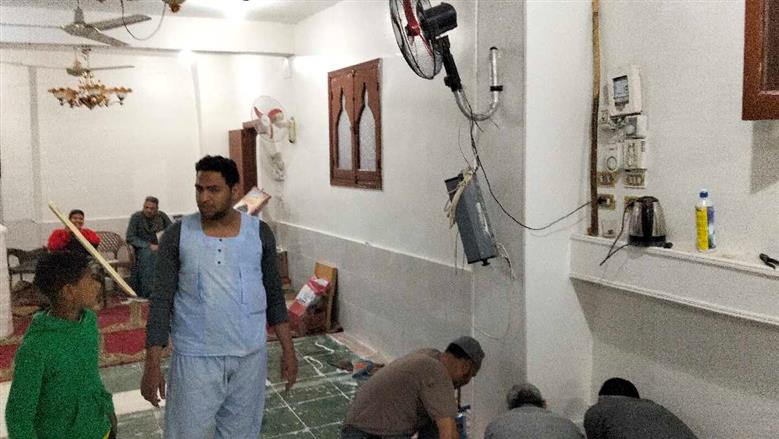 مبادرة شبابية مميزة لتنظيف وفرش وتجهيز المساجد لاستقبال المصلين في الشهر الفضيل بأسيوط 