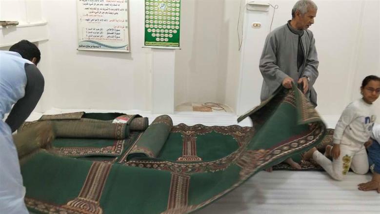 مبادرة شبابية مميزة لتنظيف وفرش وتجهيز المساجد لاستقبال المصلين في الشهر الفضيل بأسيوط 