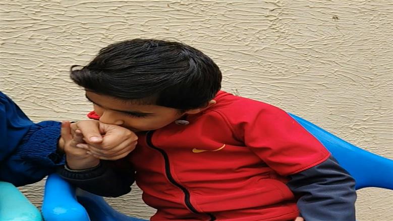 5 أشهر قليلة تفصل «إياد» عن فقدان الحركة.. أم بالشرقية تستغيث لإنقاذ طفلها من ضمور العضلات بـ36 مليون جنيه