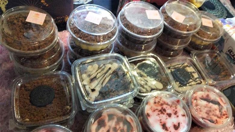 سندس من مشروع منزلي أرادت ان تلفت الأنظار بموهبتها وإبداعها في أسيوط 