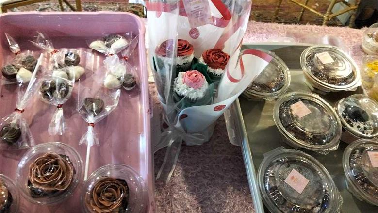سندس من مشروع منزلي أرادت ان تلفت الأنظار بموهبتها وإبداعها في أسيوط 