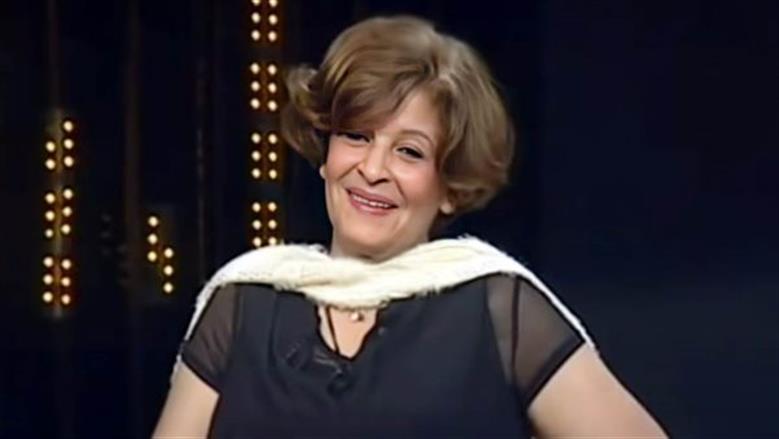 «بملامح مختلفة مع حفيدتها».. أحدث ظهور للفنانة عائشة الكيلاني (صورة)