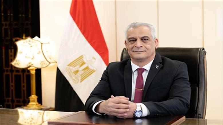 وزير الدولة للإنتاج الحربي يخصص خطا ساخنا للاستفادة من إبداعات أبناء القطاع وتلقي شكواهم
