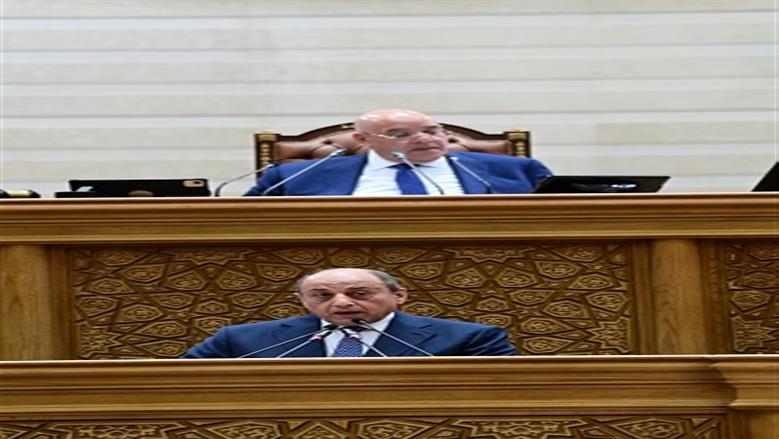 الفريق عباس حلمي يستعرض مشروع تعديل قانون الخدمة العسكرية