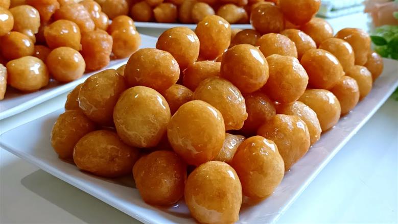 طريقة عمل البقلاوة المصرية.. اعرفي سر اللون الذهبي و«القرمشة»