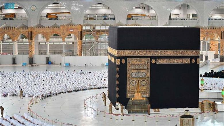 فضل العمرة في رمضان.. تعادل حجة مع النبي