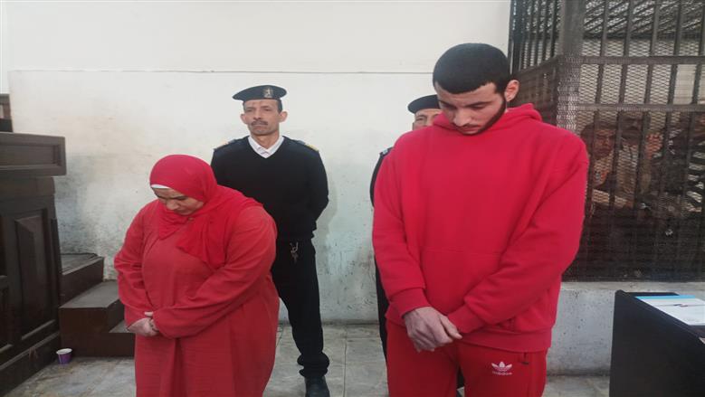 المتهمين